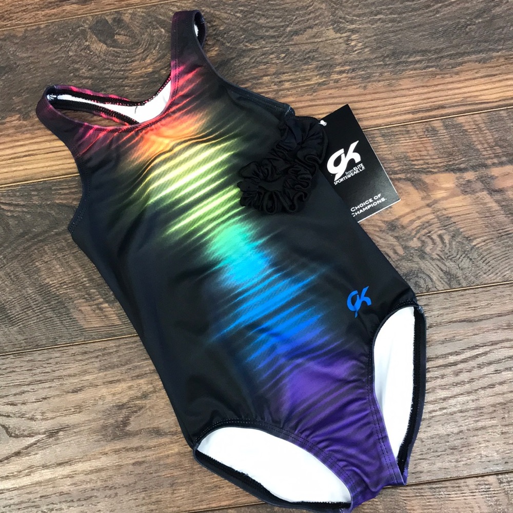 Racer back gymnastics leotard with scrunchie